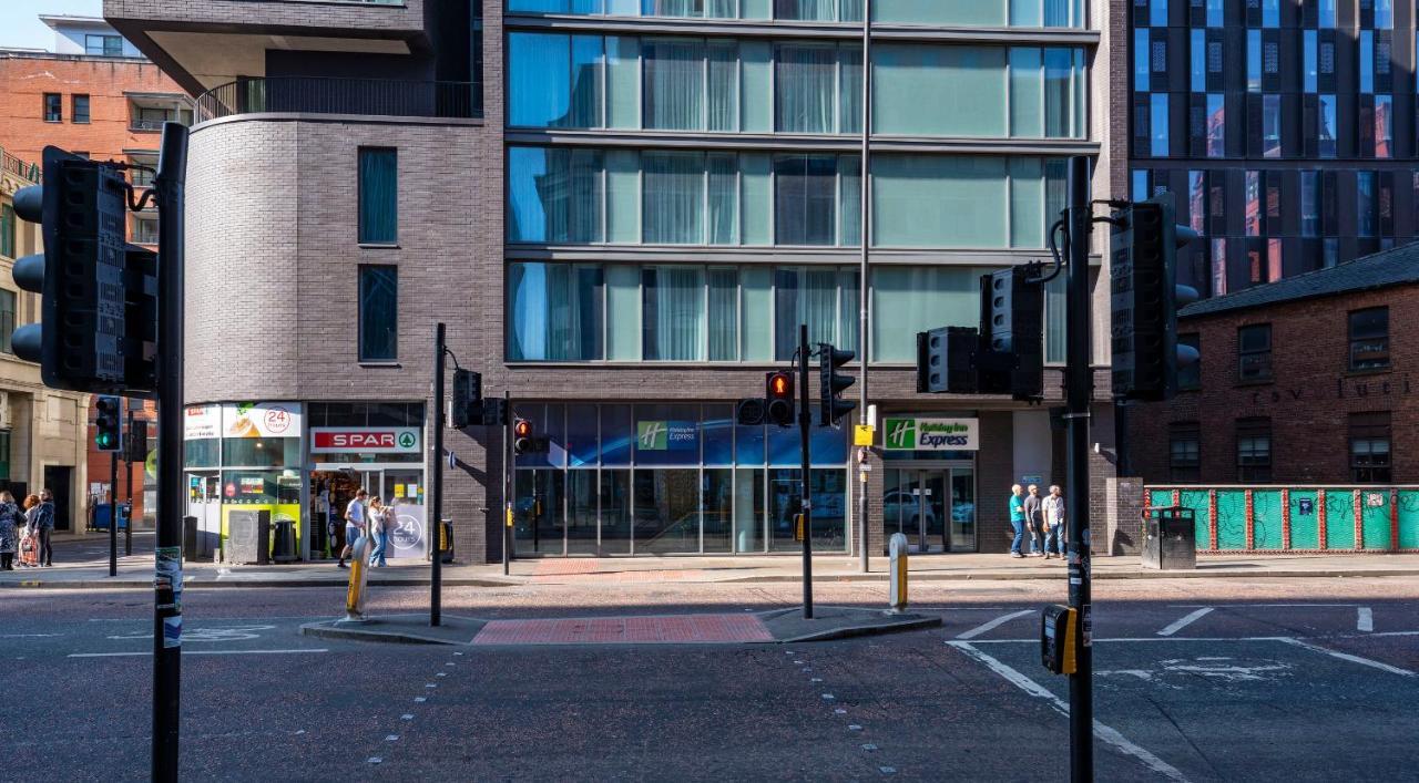Holiday Inn Express Manchester City Centre By Ihg Buitenkant foto