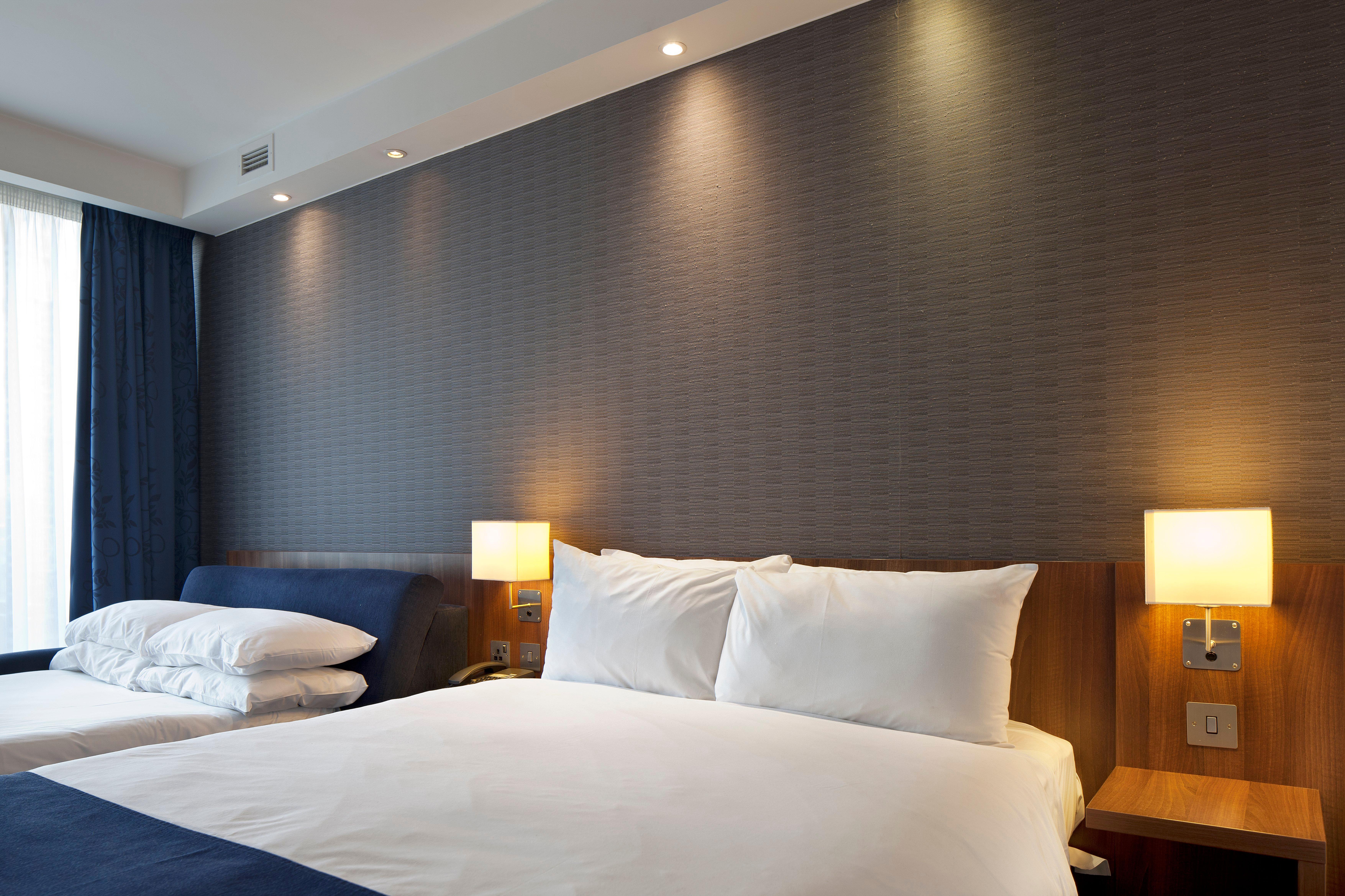 Holiday Inn Express Manchester City Centre By Ihg Buitenkant foto