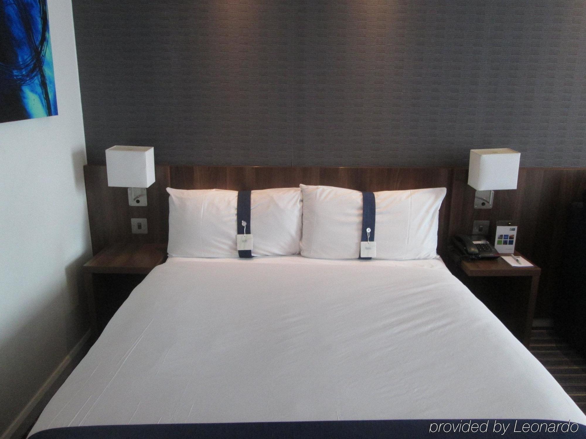 Holiday Inn Express Manchester City Centre By Ihg Buitenkant foto