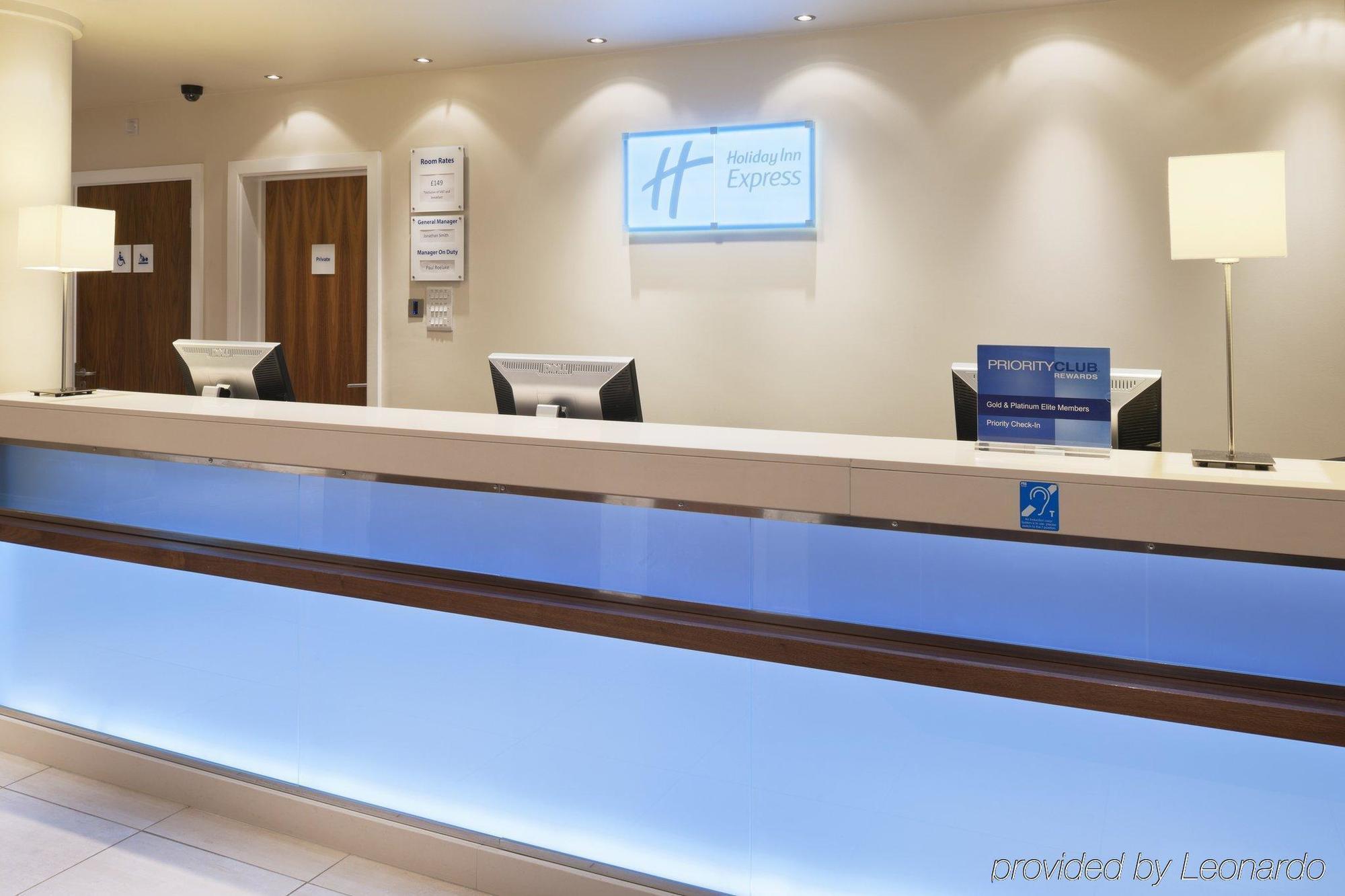 Holiday Inn Express Manchester City Centre By Ihg Interieur foto