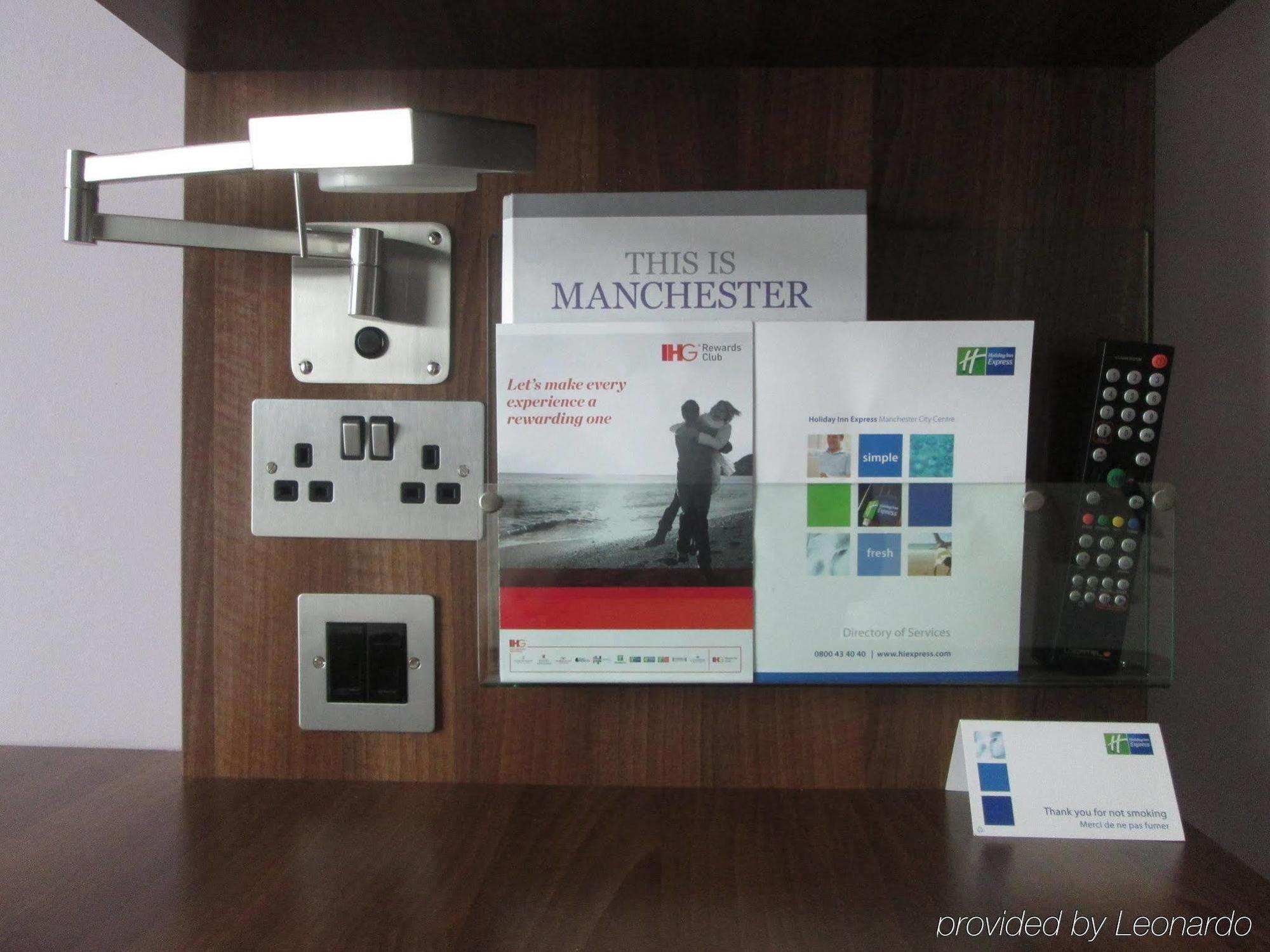 Holiday Inn Express Manchester City Centre By Ihg Buitenkant foto